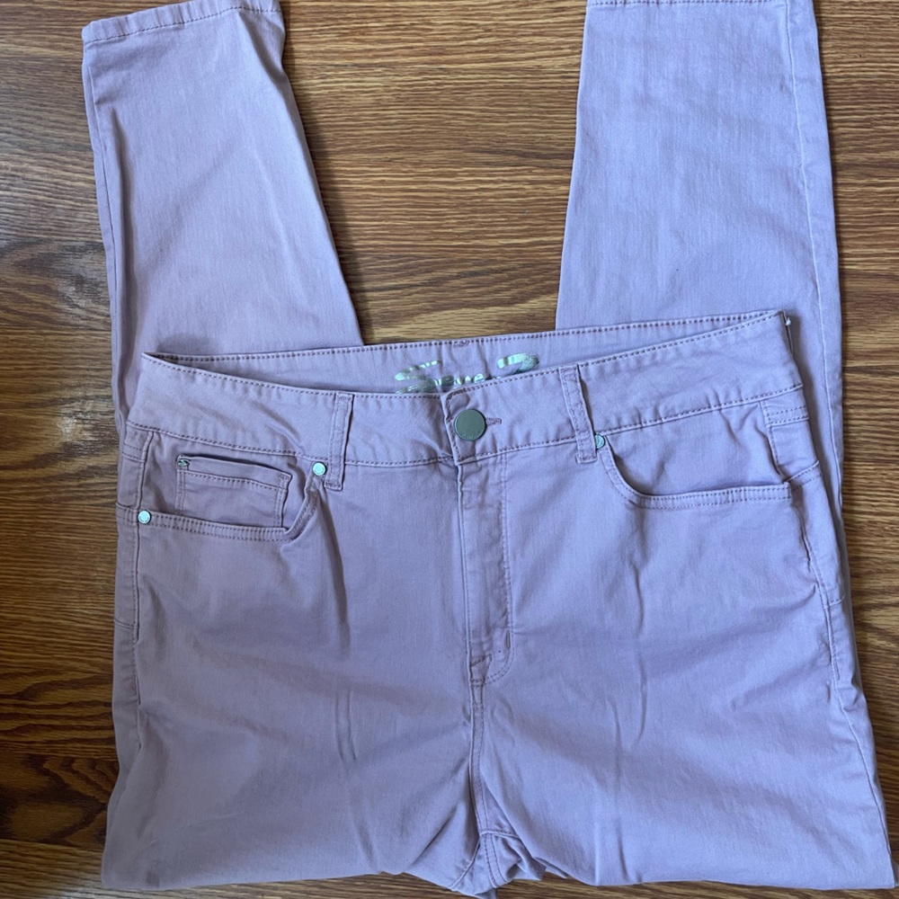 Seven7 Booty Shaper Jeans in Lilac